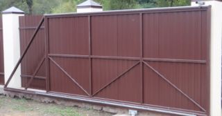 Купить откатные ворота из профнастила Гагарин, цена от 1741 руб.